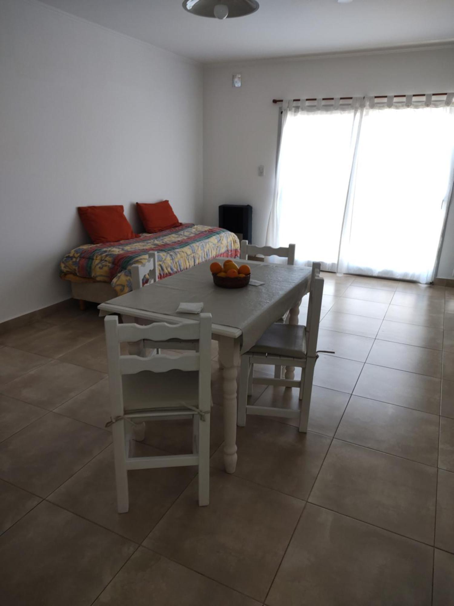 Ferienwohnung Departamento Alem Lincoln Zimmer foto